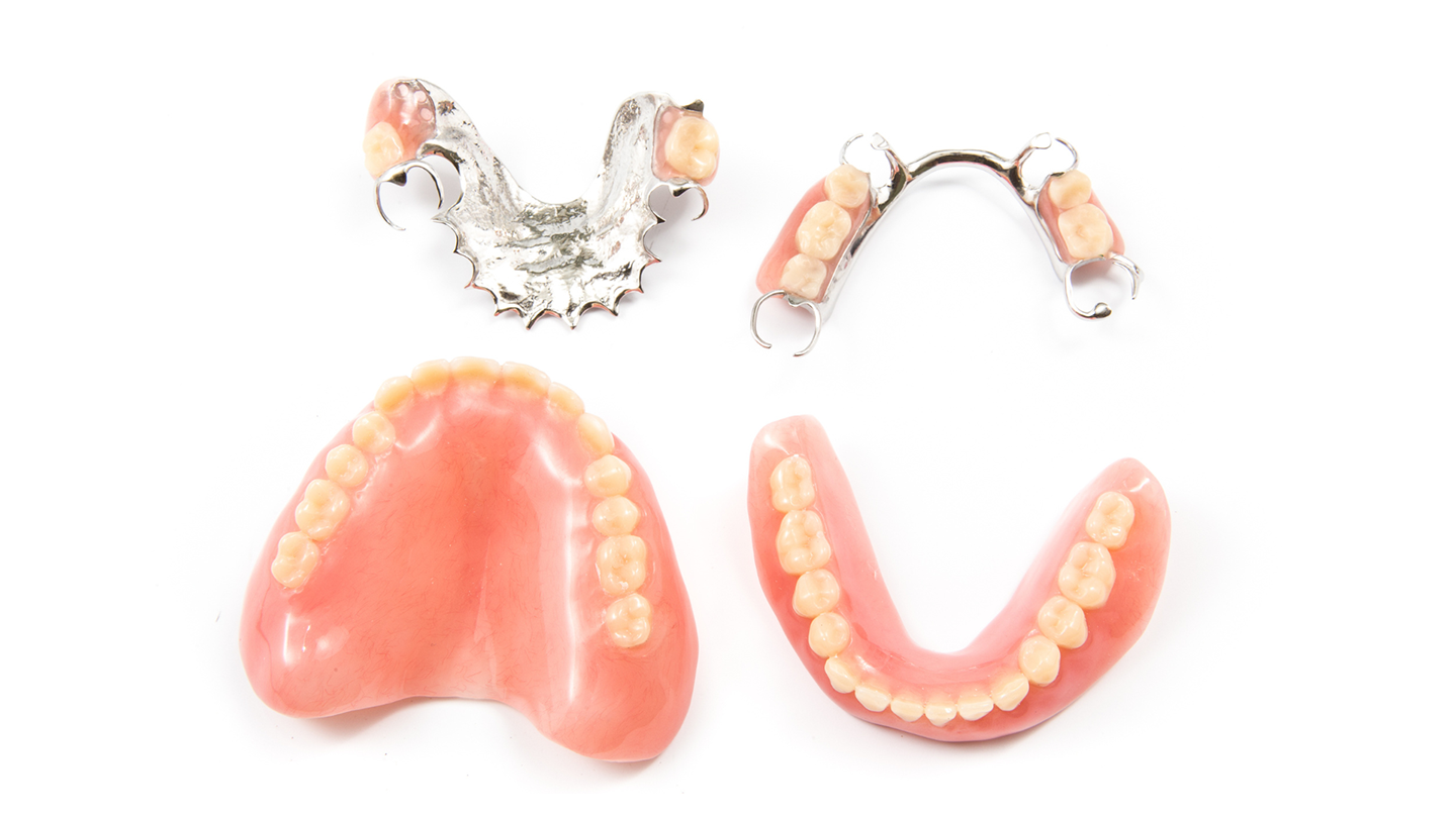 what are the different types of dentures